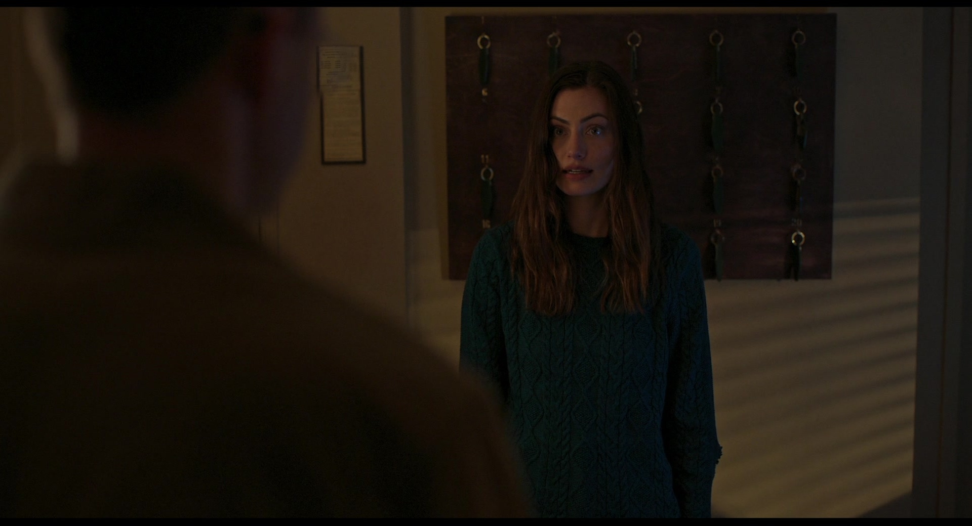 HD Screencaps - NightShift 01139 - Phoebe Tonkin Web